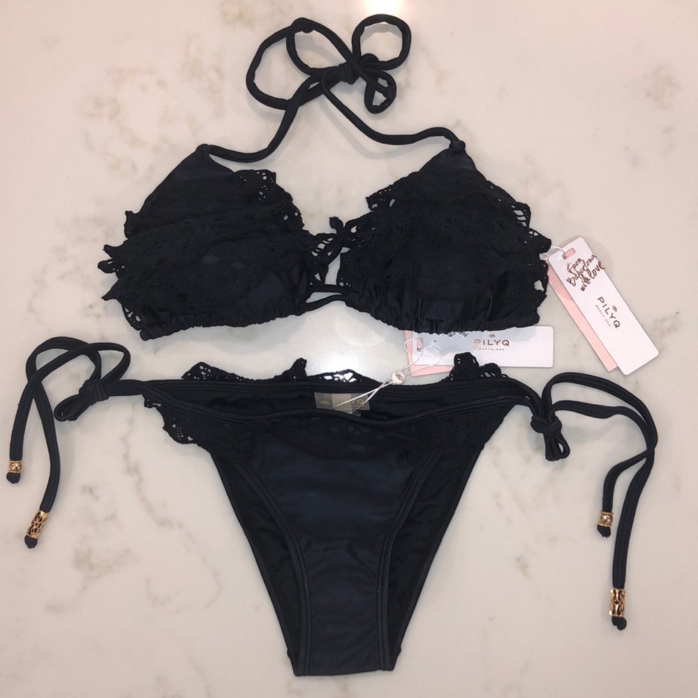 PilyQ Diva Ruffle Bikini - Picture 4 of 12